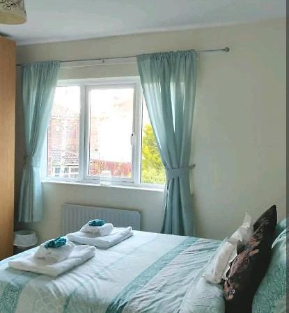 Вилла Beautiful Shabby Chic 3 Bed, Garden, Smarttv, Wifi Белфаст Экстерьер фото
